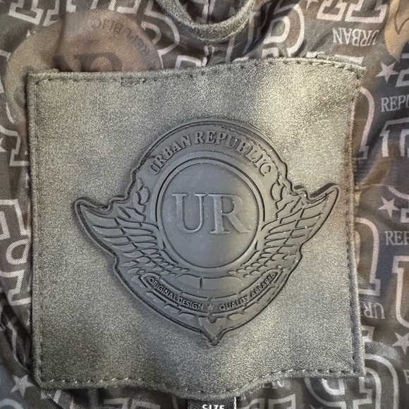 Urban Republic Men's Gray Jacket - Picture 3 of 5